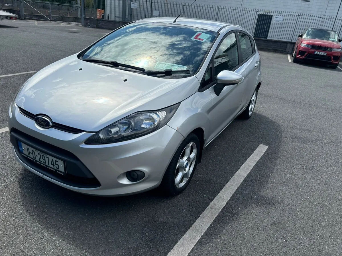 11 Ford fiesta - Image 1
