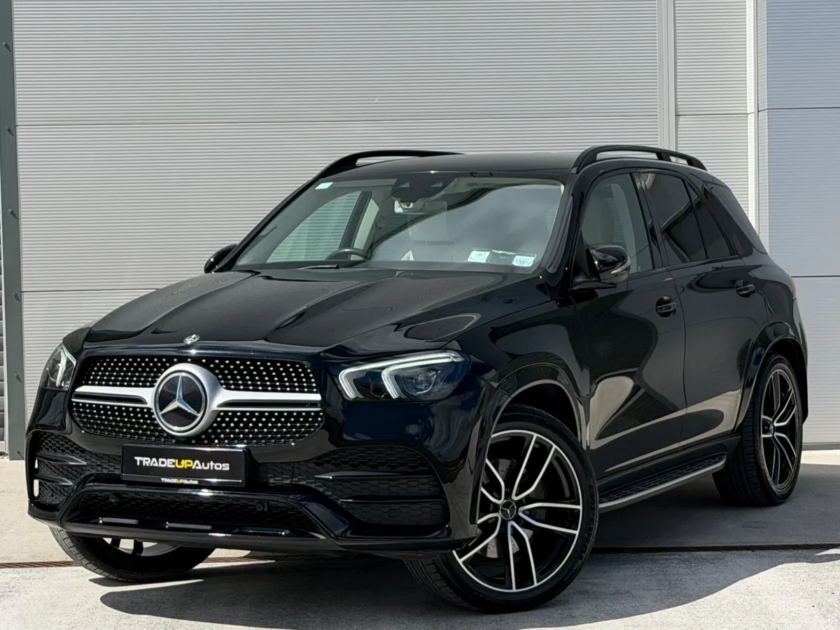 Mercedes-Benz GLE300d *7Seat AMG - Image 2