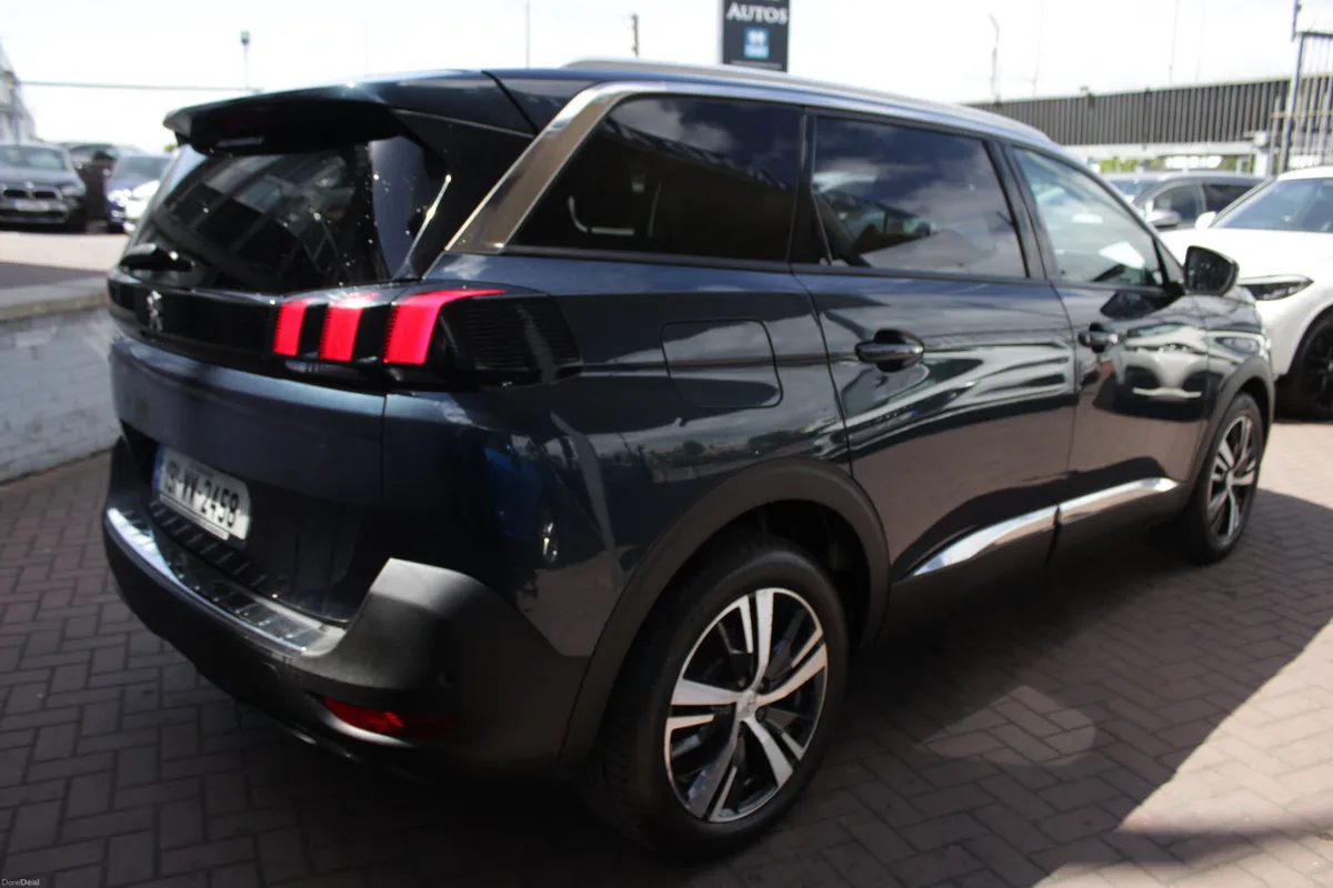 Peugeot 5008 2019 - Image 4