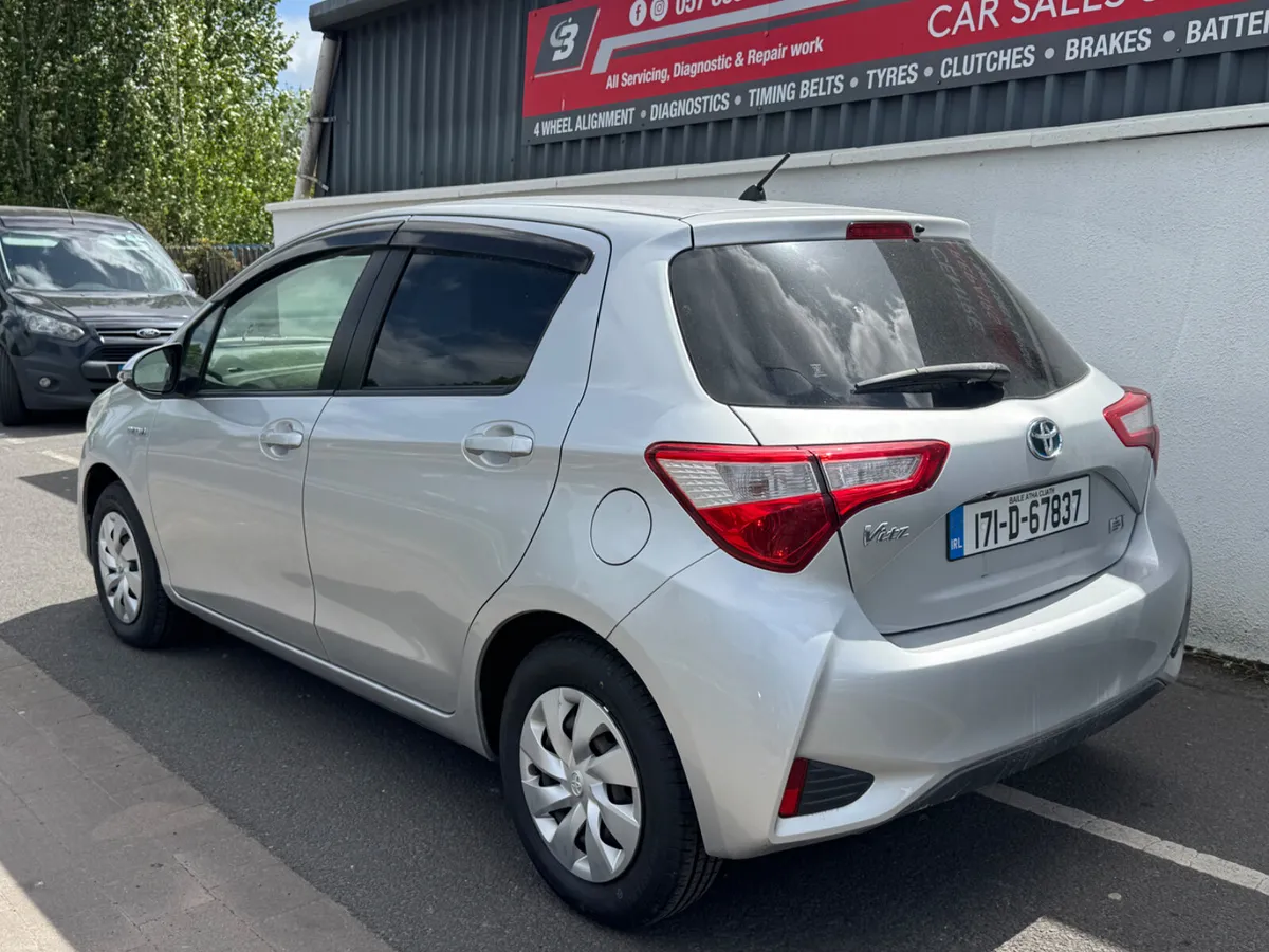 Toyota Vitz 2017 - Image 3
