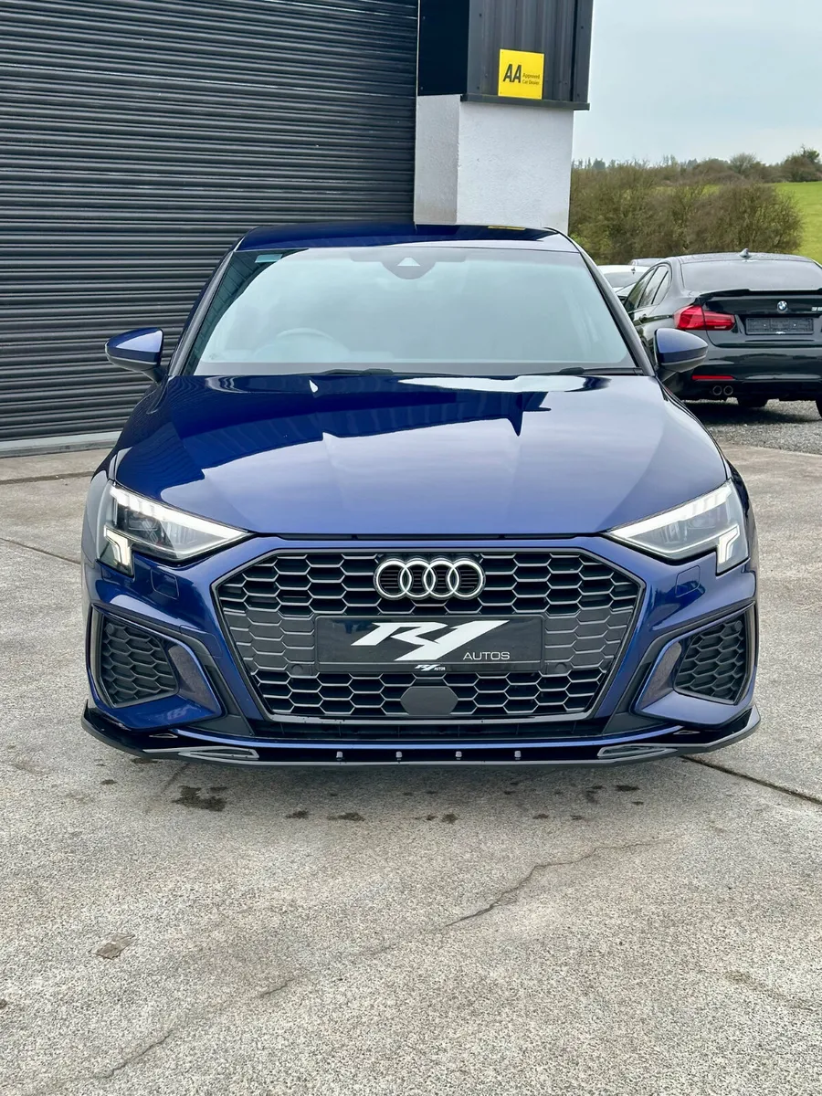 2022 AUDI A3 SLINE AUTO 2.0L TDI BLACK EDITION - Image 4