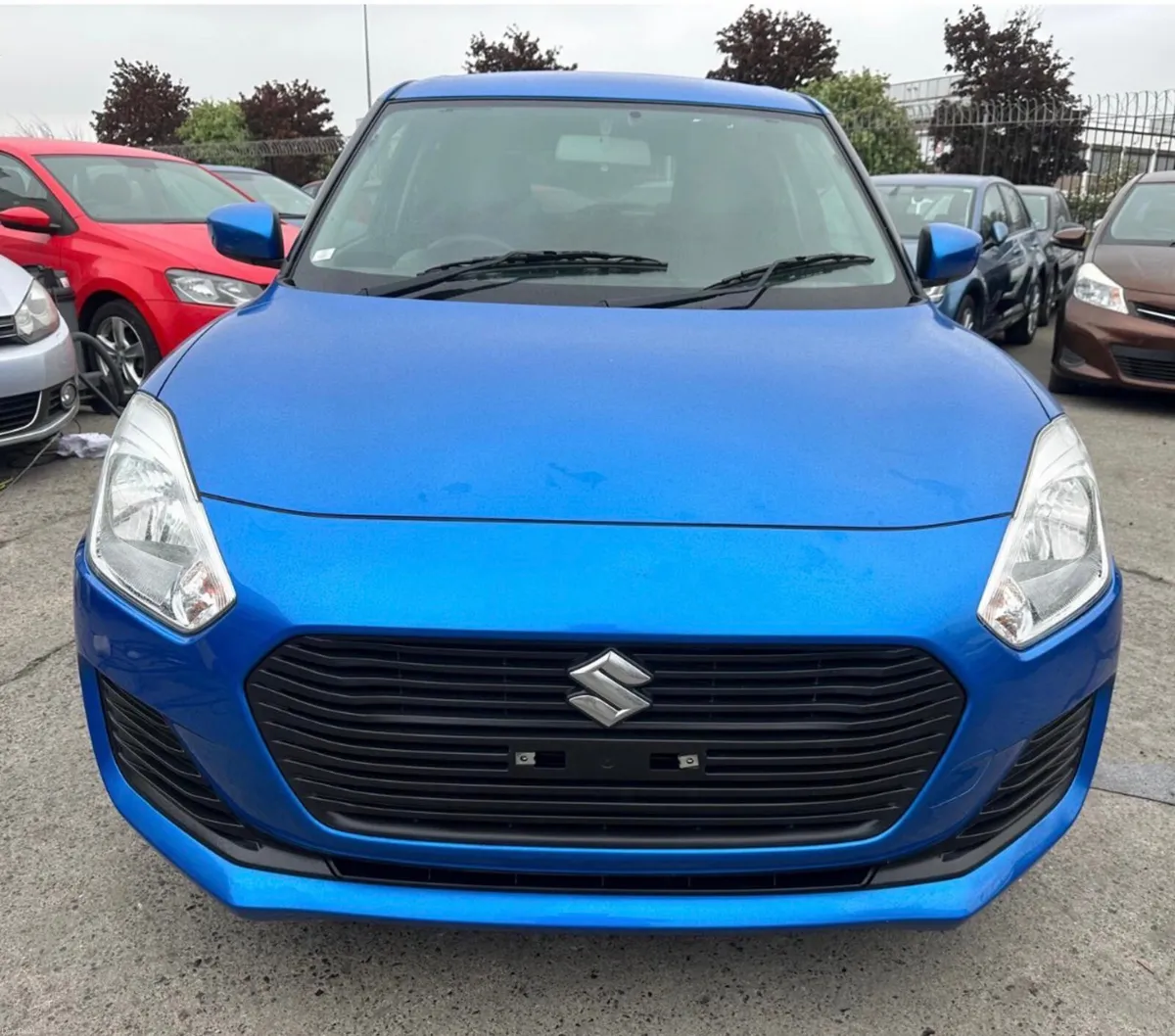 2017 Suzuki Swift 2017 1.2 automatic/ only 49k km. - Image 3