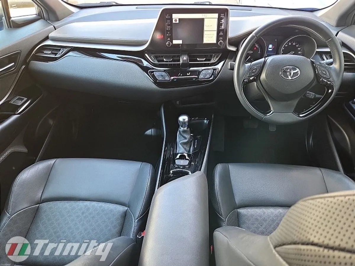 Toyota C-HR ** LOW MILEAGE ** 1.8 HYBRID ** TRINIT - Image 2