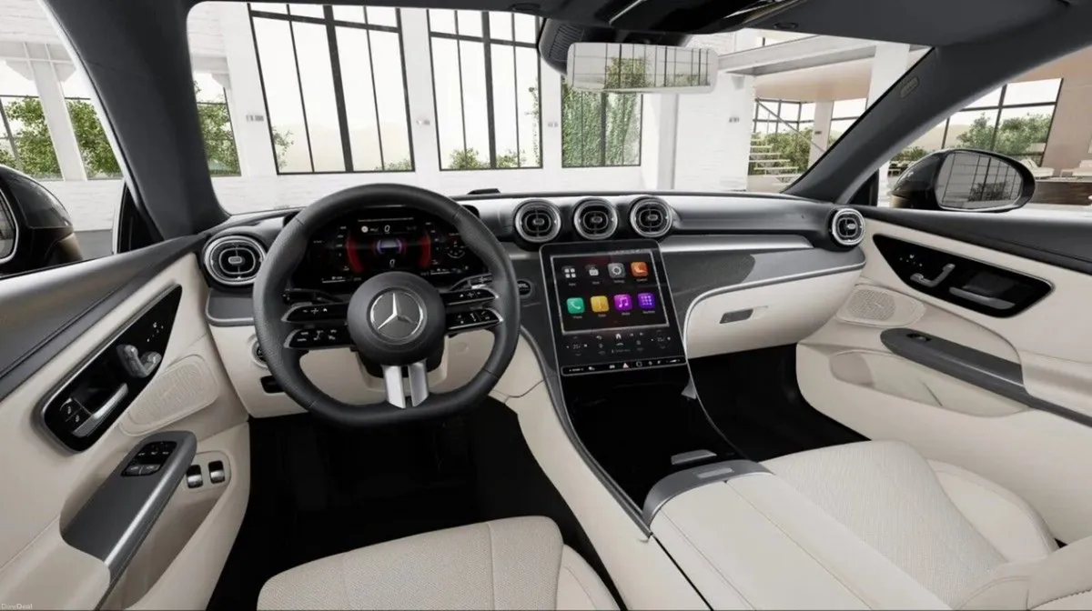 Mercedes-Benz CLE CLE 300 e COUPE EQ Hybrid Techno - Image 2