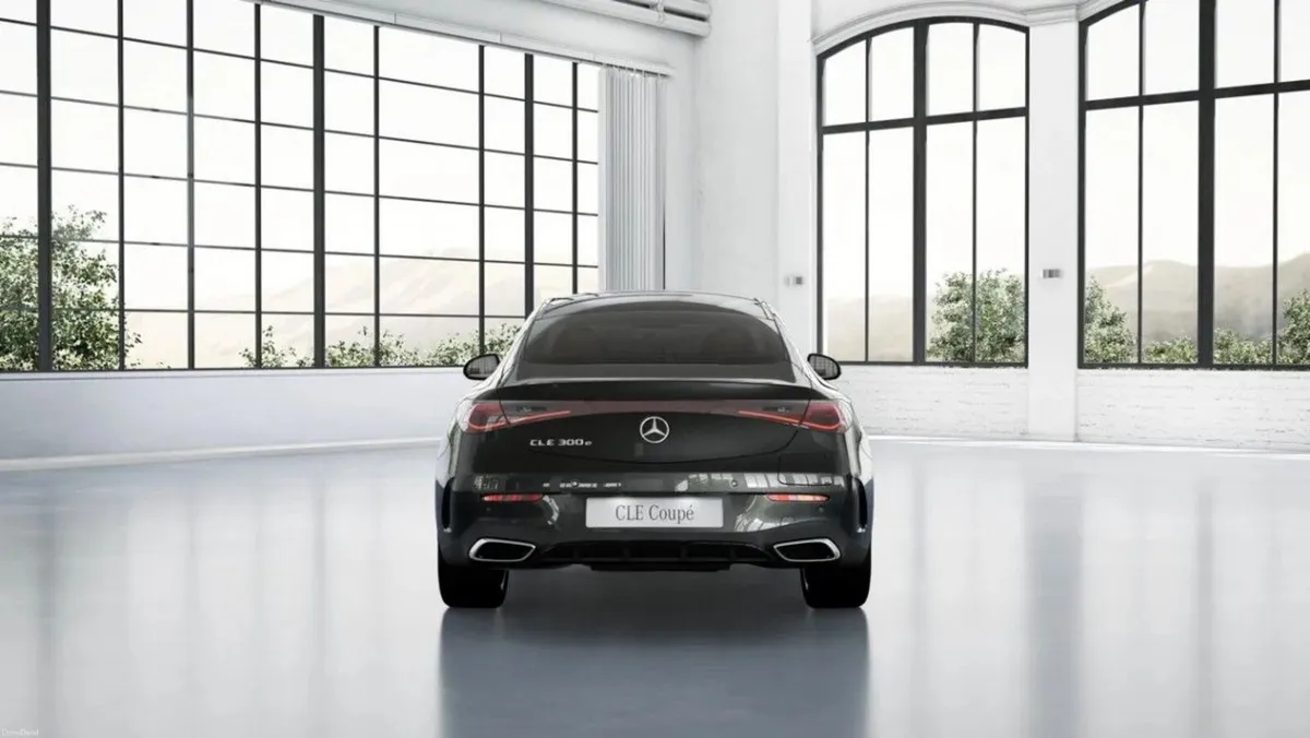 Mercedes-Benz CLE CLE 300 e COUPE EQ Hybrid Techno - Image 4
