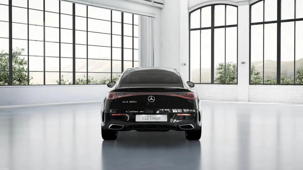 Mercedes-Benz CLE CLE 300E COUPE EQ AMG LINE PLUS - Image 4