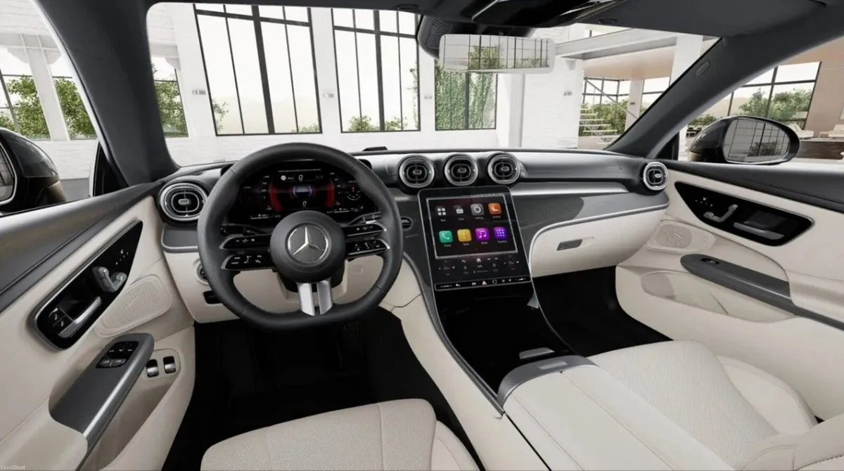 Mercedes-Benz CLE CLE 300E COUPE EQ AMG LINE PLUS - Image 2