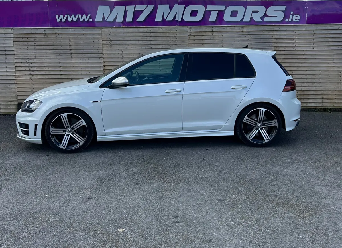 2016 VW Golf R - Image 4