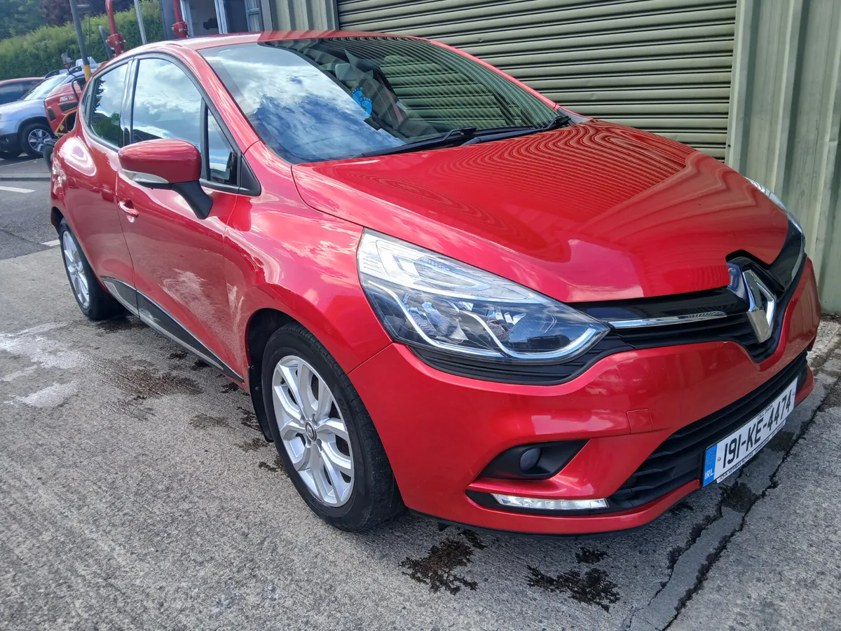 Renault Clio Dynamique nav 2019 lady owner low kms - Image 2