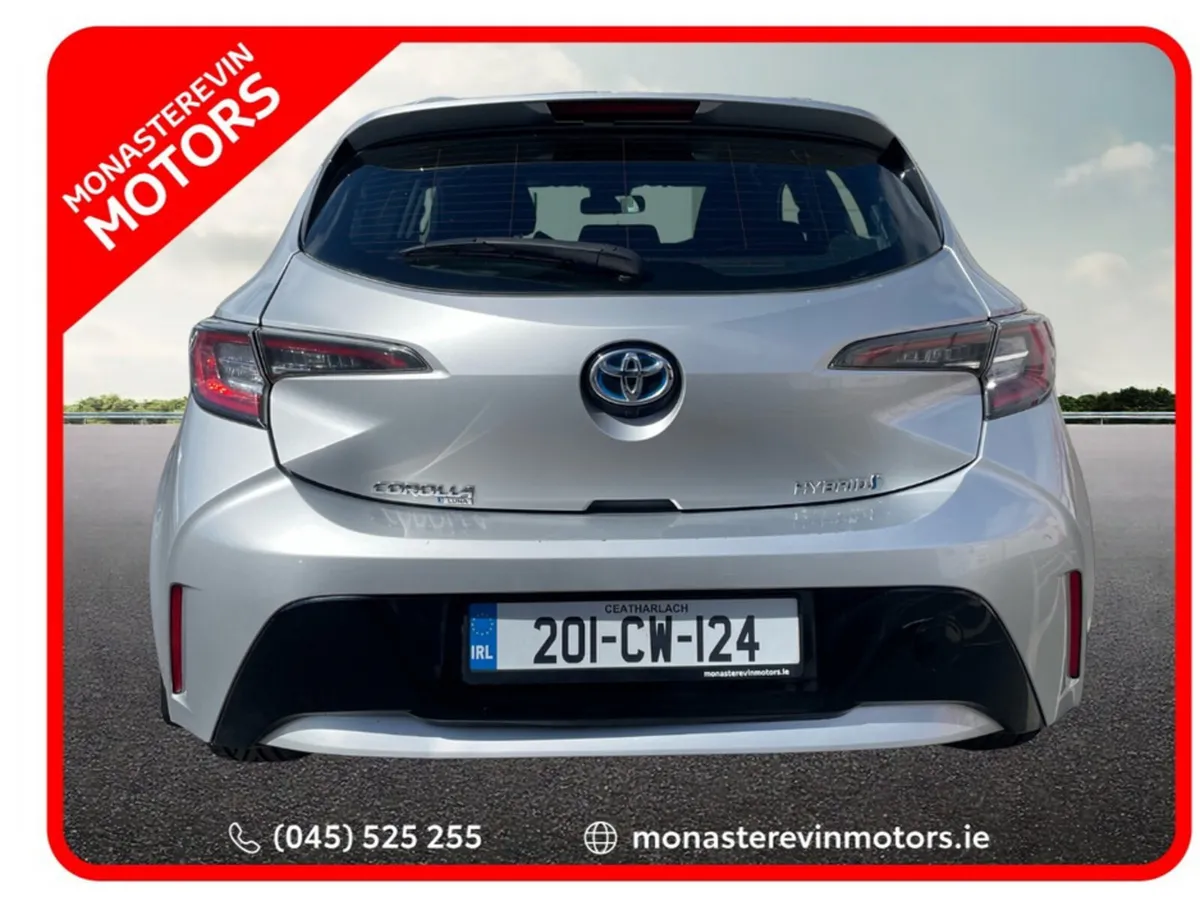 Toyota Corolla HYBRID LUNA H/B AUTO 4DR - Image 4