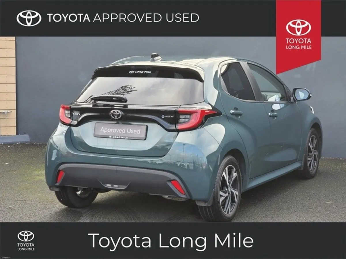 Toyota Yaris 1.5 Hybrid Luna Sport 5dr - Image 2