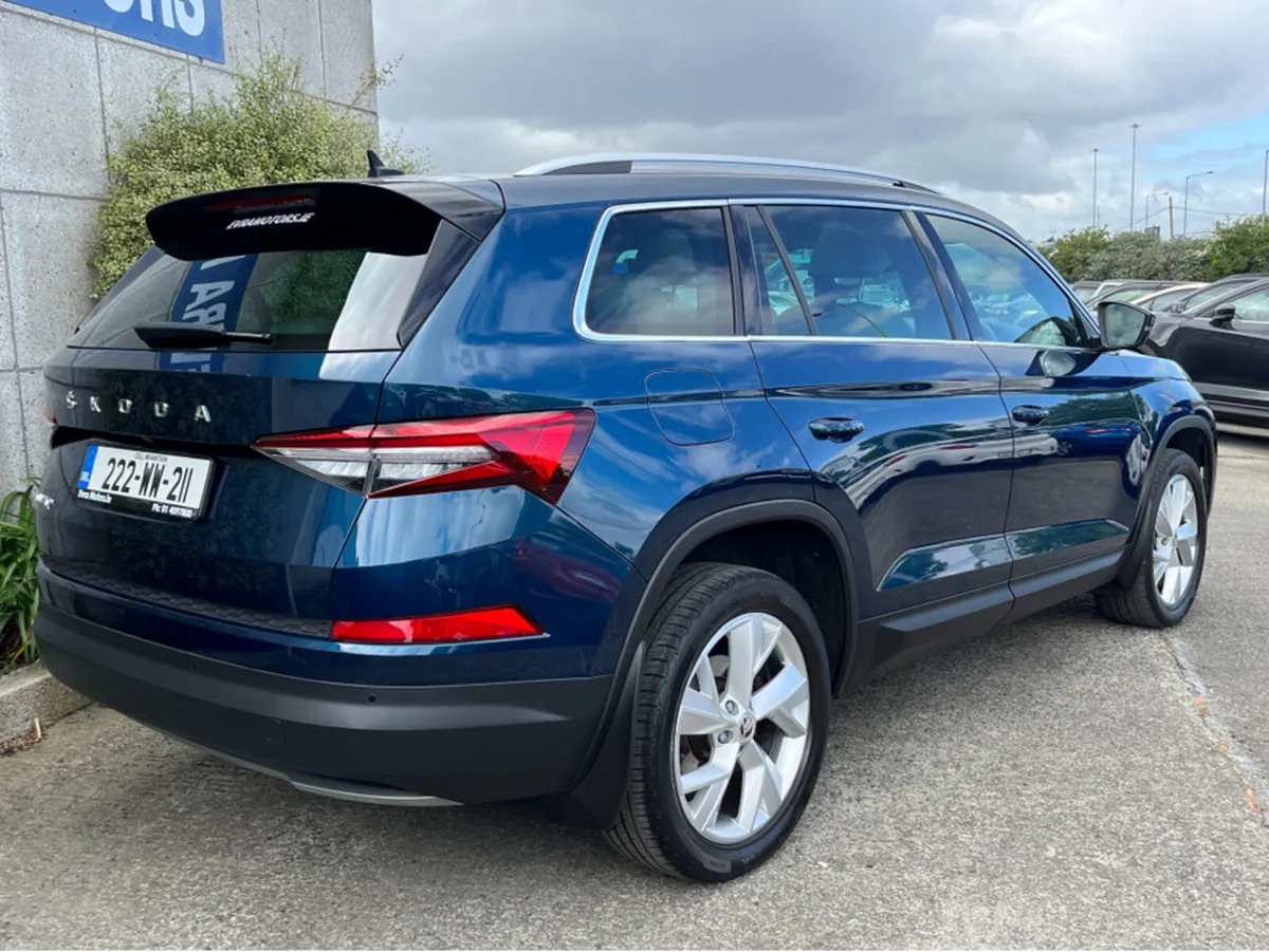 Skoda Kodiaq 7 SEATER STYLE AUTOMATIC 2.0 DIESEL / - Image 4