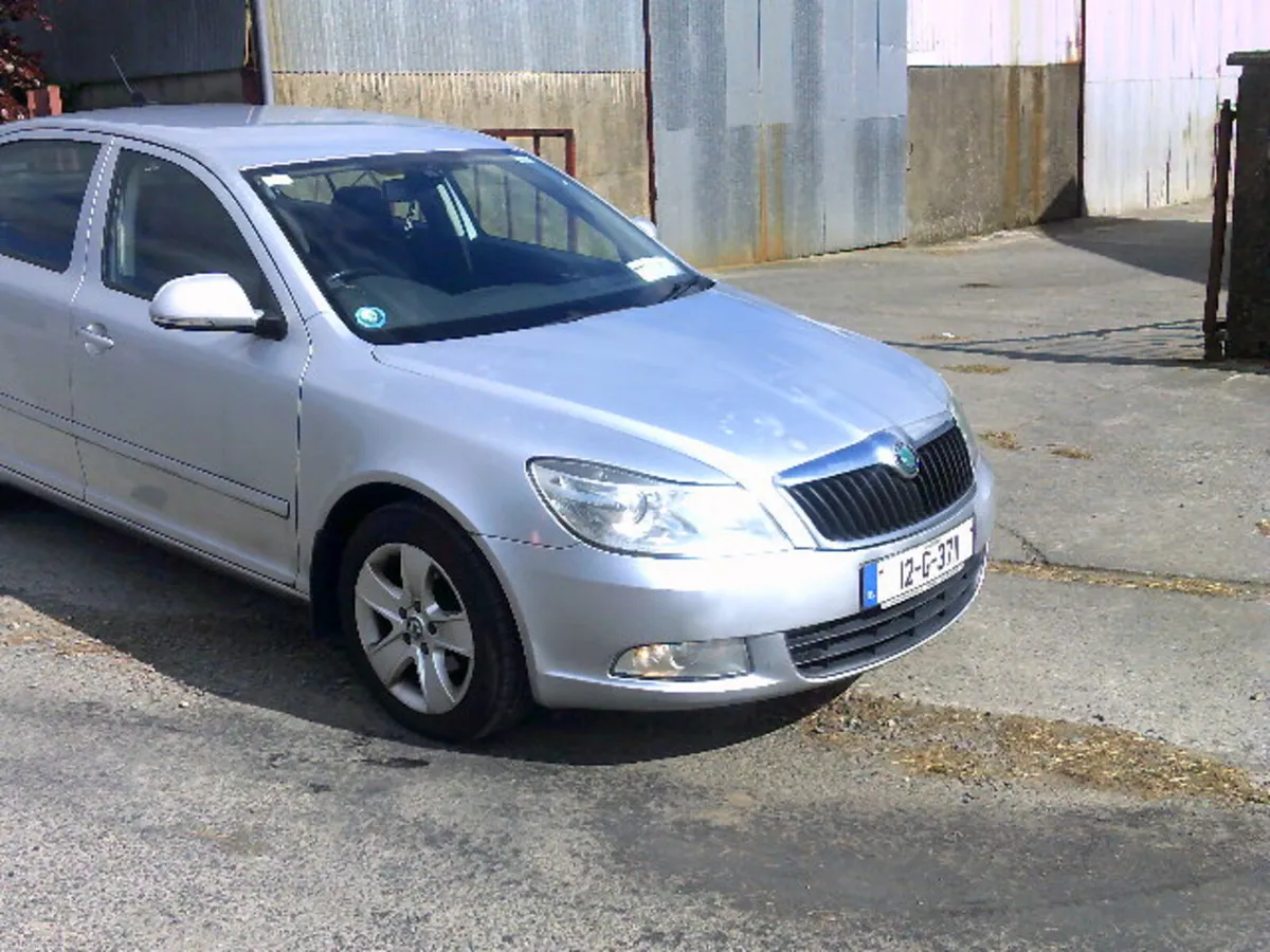 Skoda Octavia 2012 - Image 1