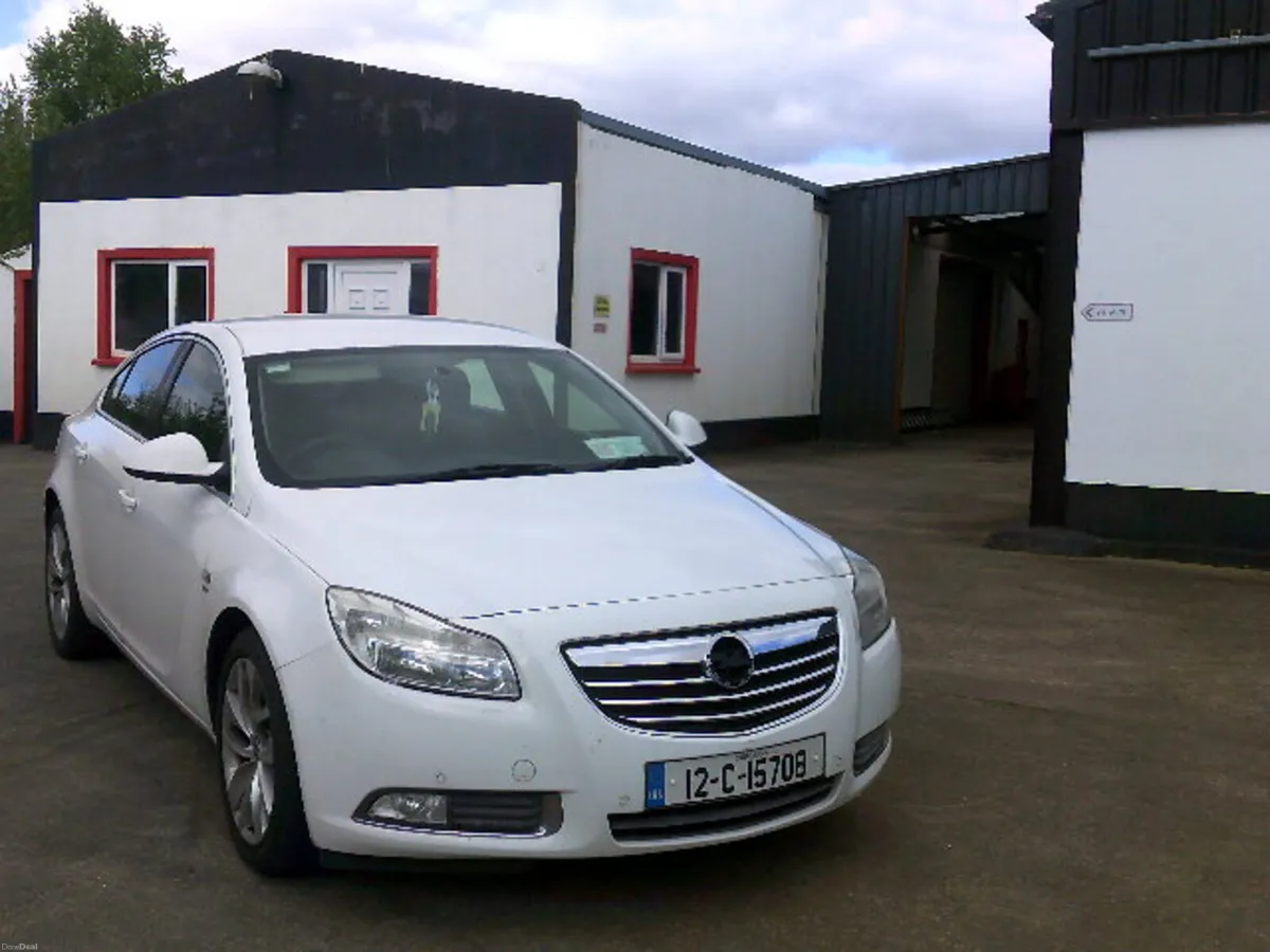 Vauxhall Insignia 2012 - Image 2