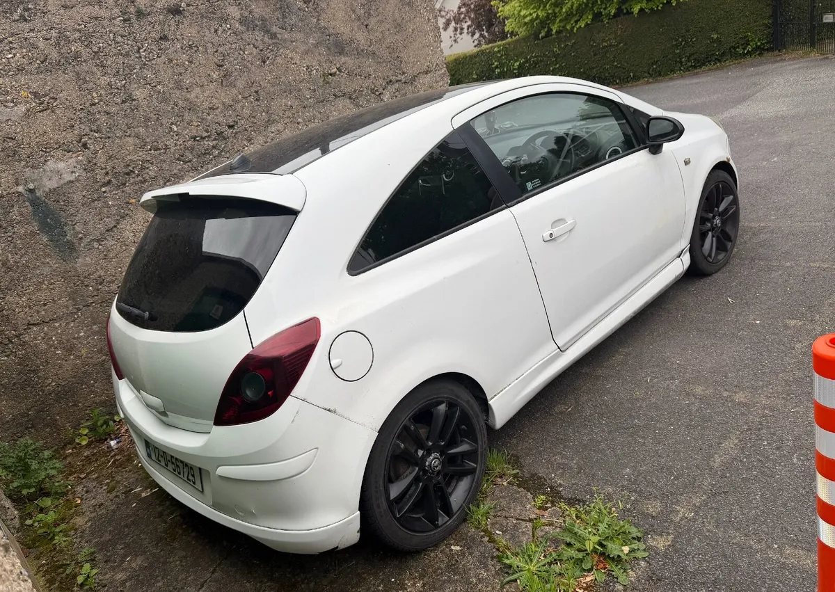 Vauxhall Corsa 2012 - Image 2