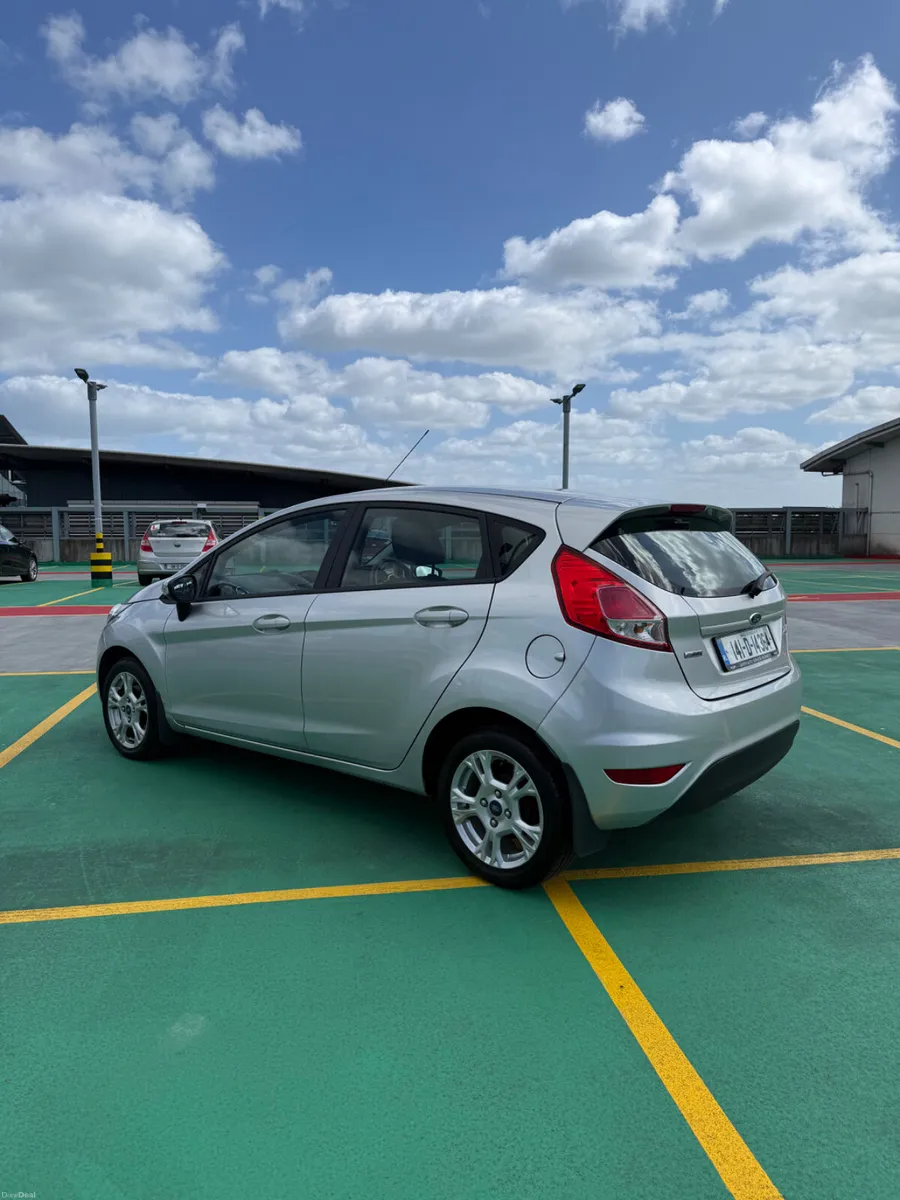 141 Ford Fiesta LOW MILEAGE STARTER CAR - Image 5