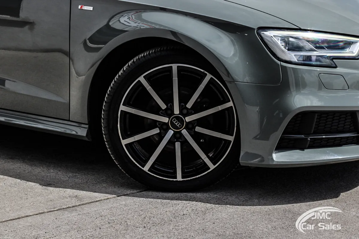 2019  QUANTUM GREY AUDI A3 S-LINE BLACK ED - Image 6