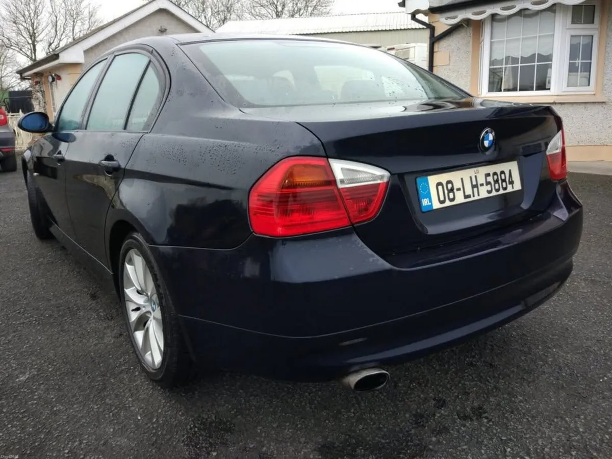 BMW 3-Series 2008 - Image 2