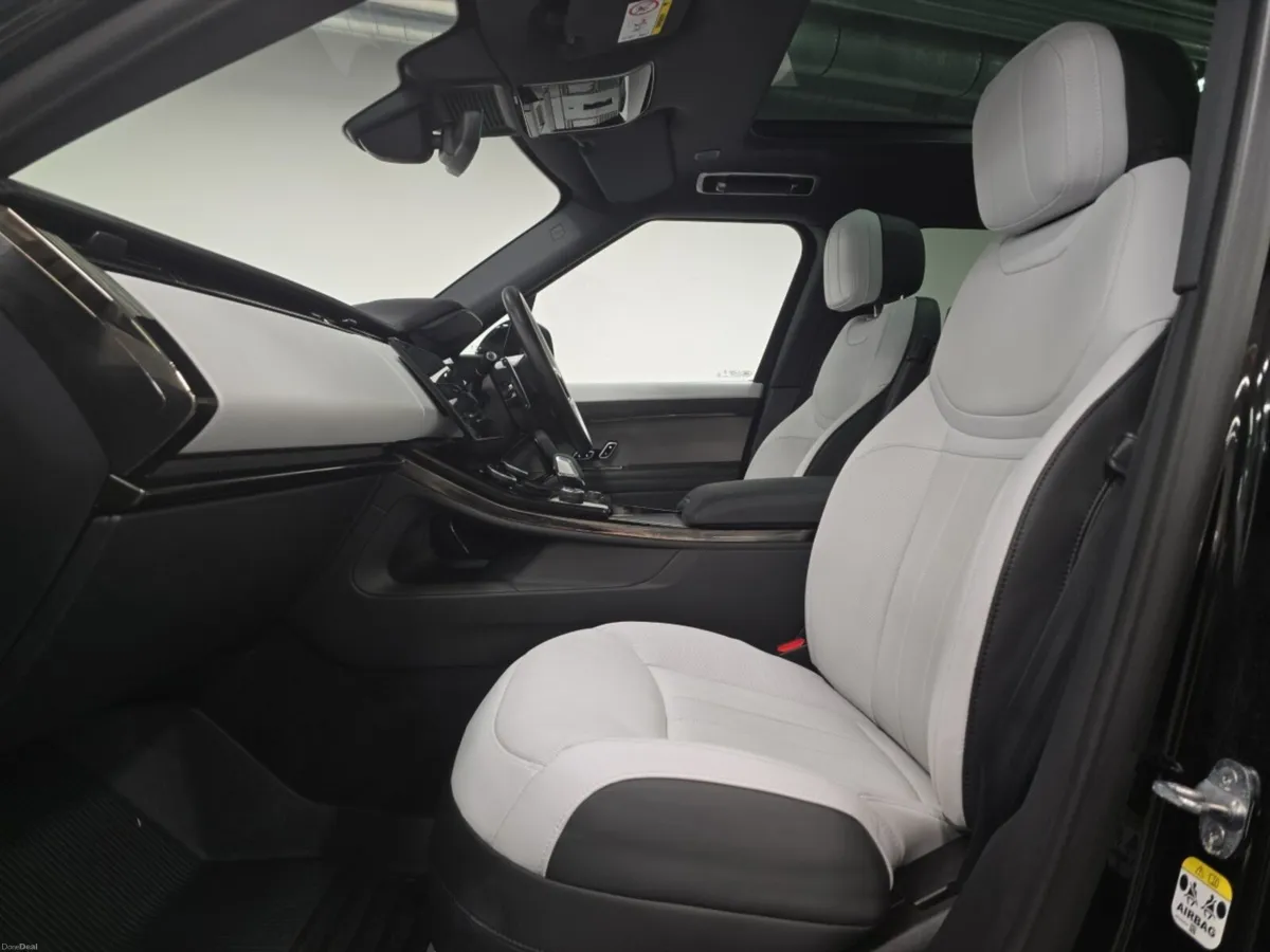 Land Rover Range Rover Sport Diesel Estate Dynamic - Image 3