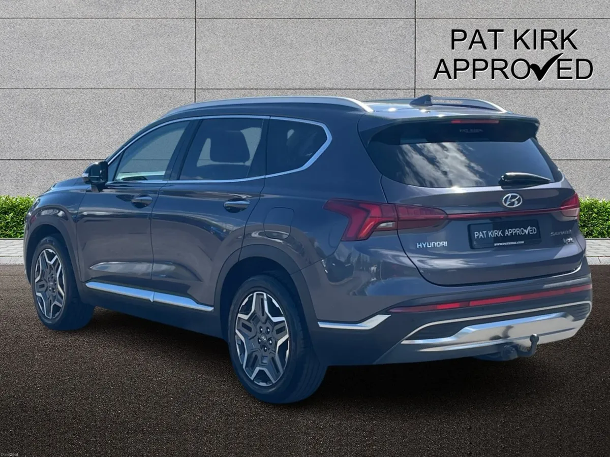 Hyundai Santa Fe SANTA FE Ultimate - Image 2