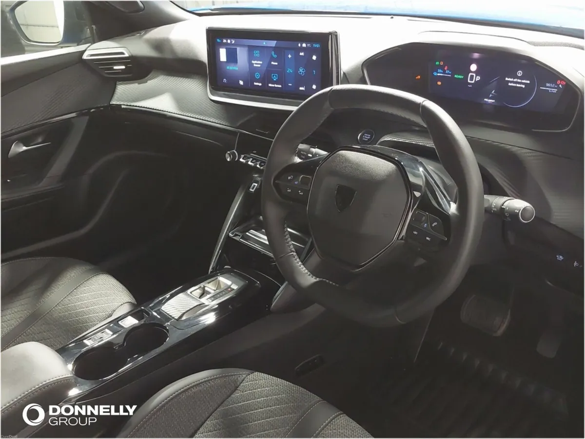 Peugeot 2008 E- Electric Estate Allure - Image 4