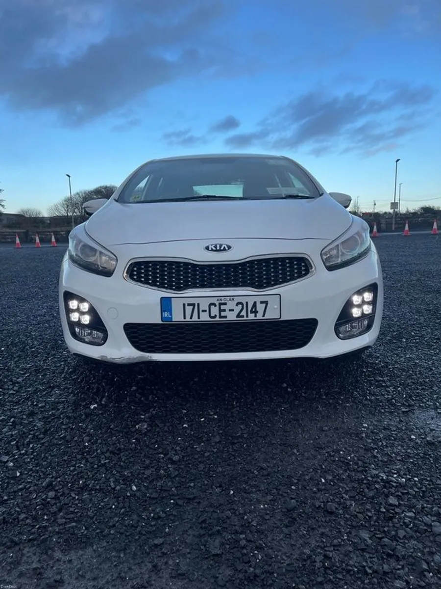 2017 Kia Ceed GT Line - Image 2