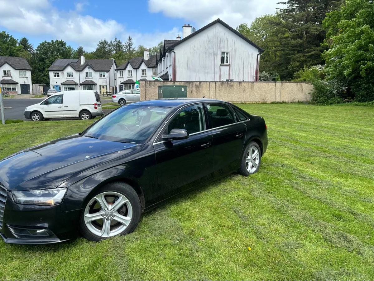 2014 Audi A4 TECHNIK 2.0 TDI 140 bhp high spec - Image 2