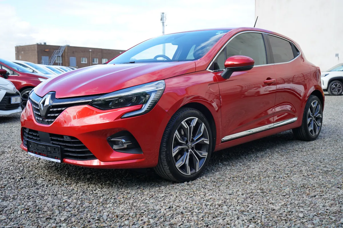 2021 Renault Clio Lutecia - Image 1