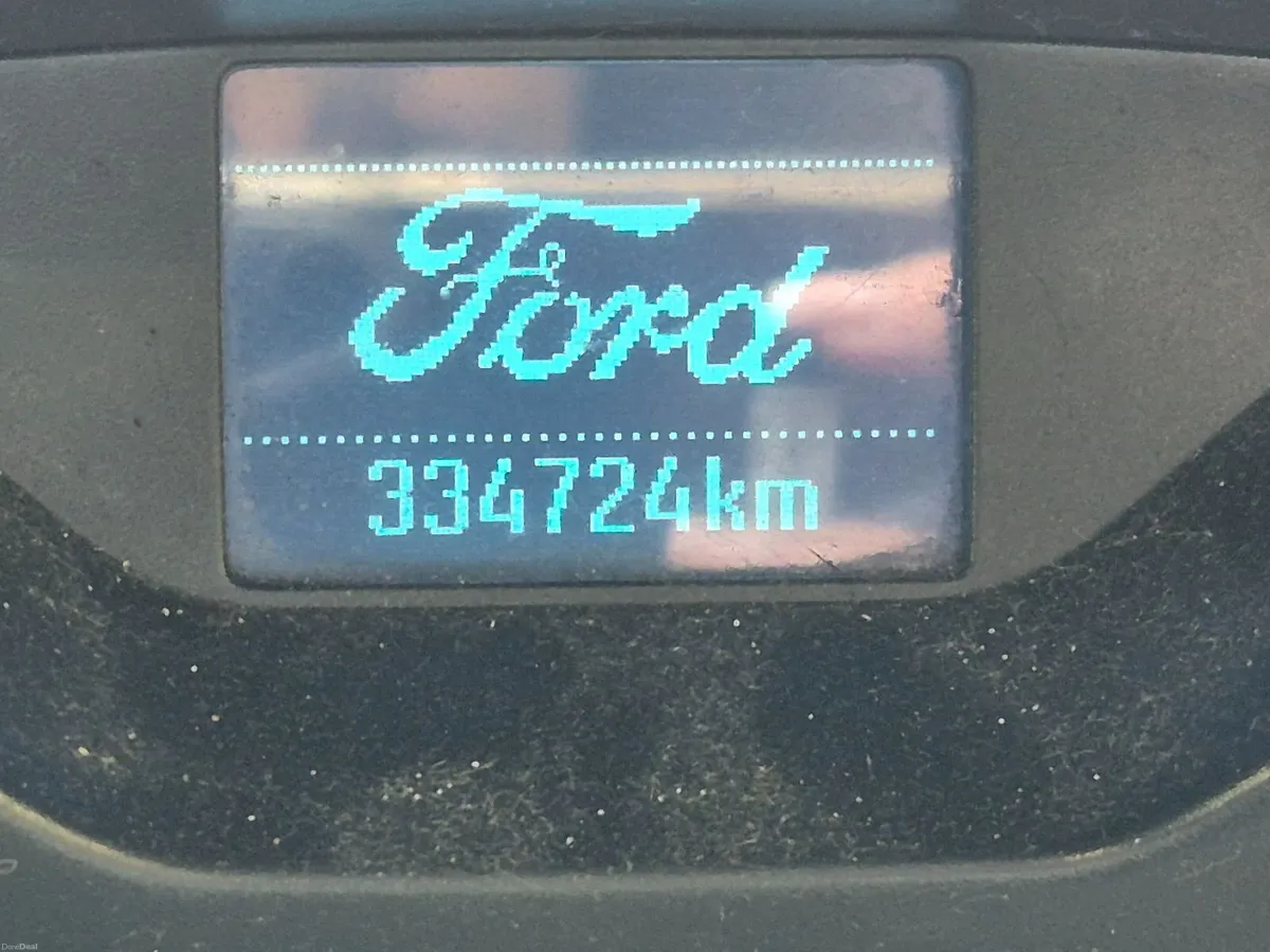 Ford C-Max 2012 - Image 2