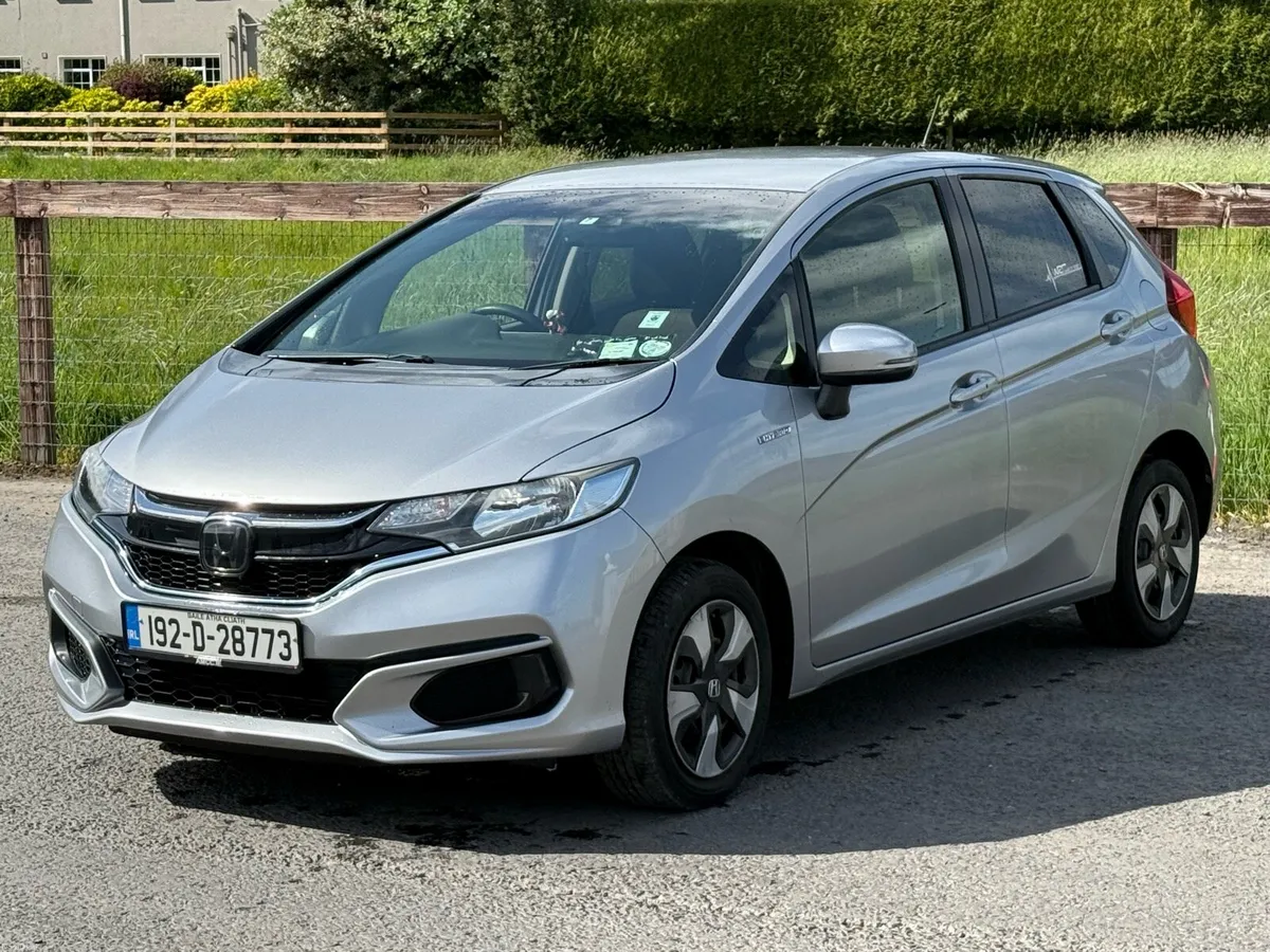 HONDA FIT AUTOMATIC - Image 3