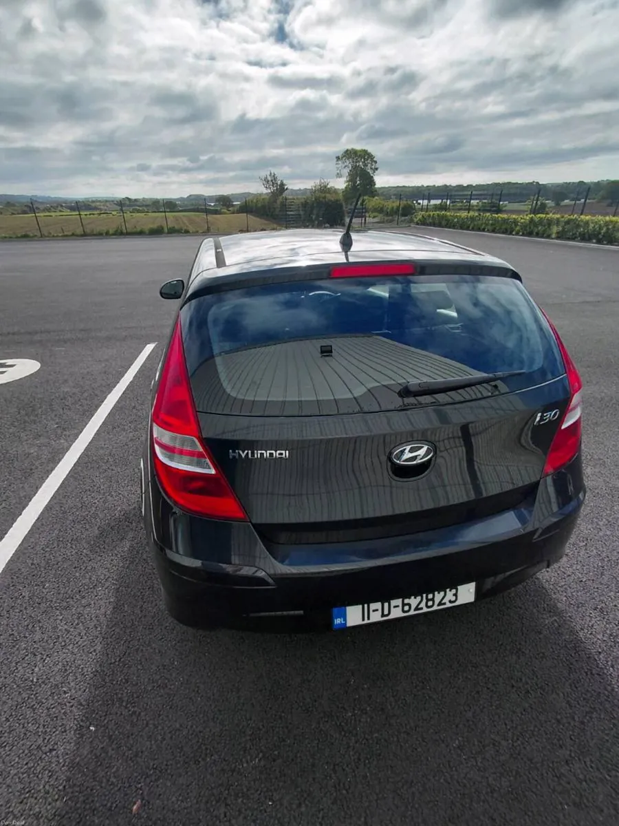 Hyundai I30 1.4 Classic 109PS, 2011 low mileage - Image 4