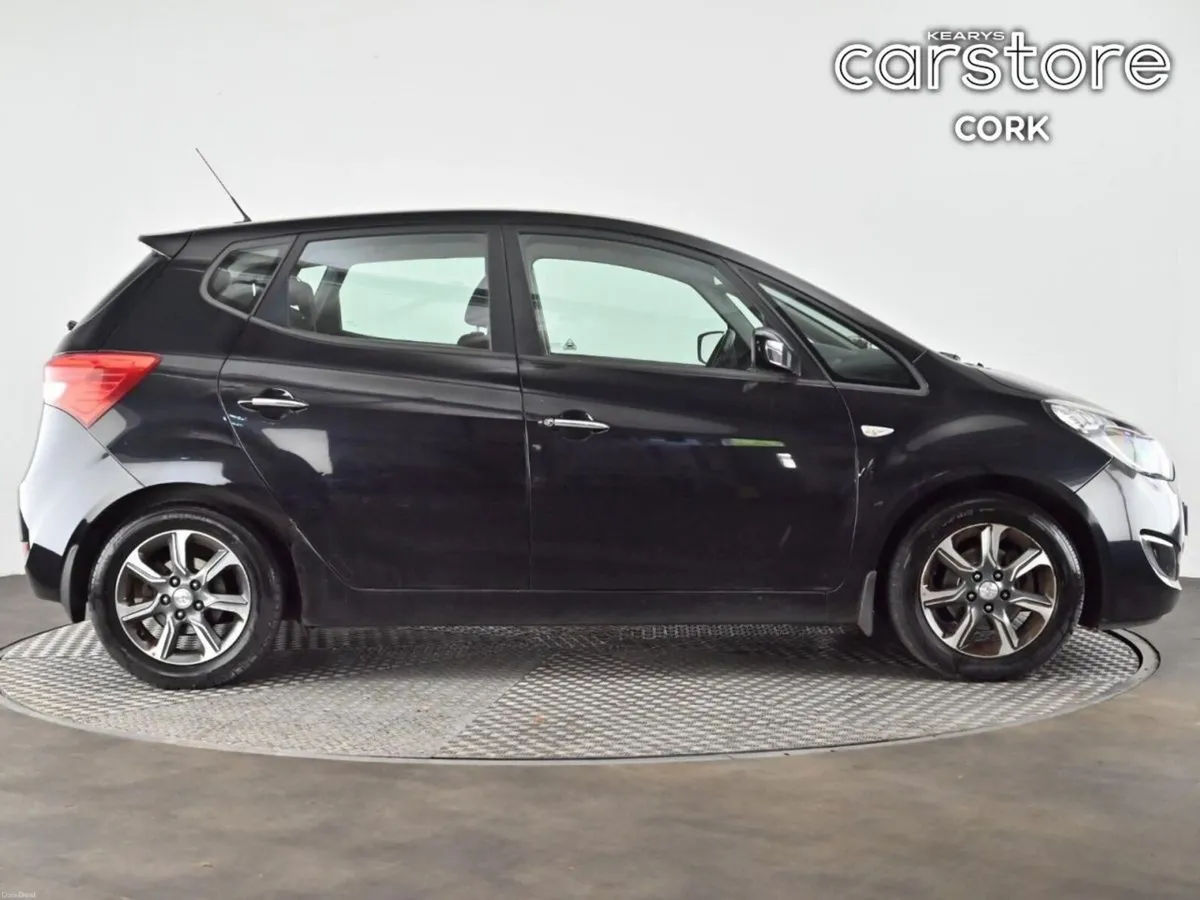 Hyundai ix20 1.6 Petrol Automatic Deluxe - Image 2