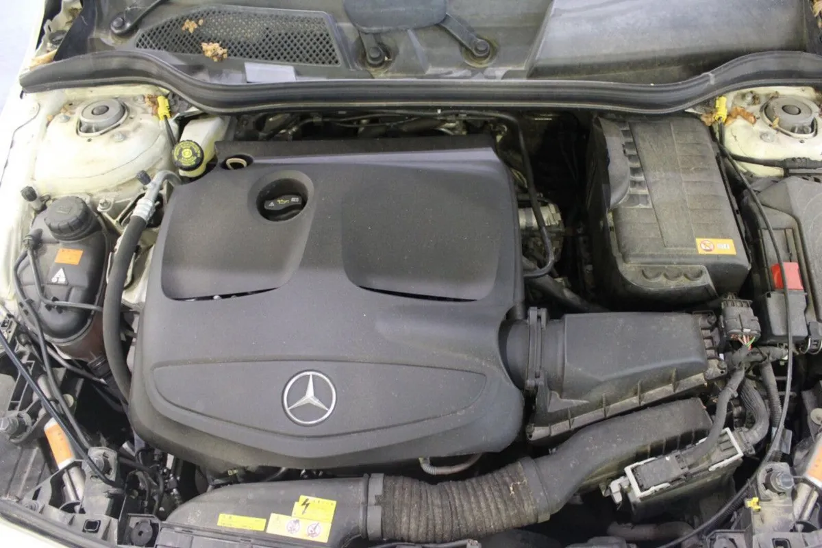 Mercedes-Benz A-Class A 200 URBAN (TENDER 22) - Image 3