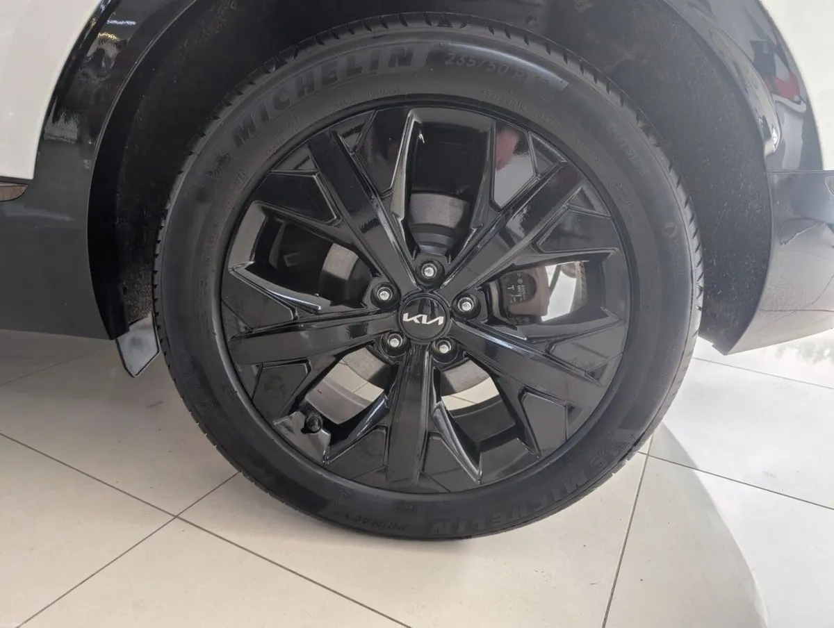 Kia Sportage Plug-in Hybrid - Image 4