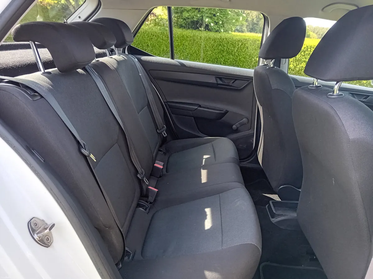 Skoda Fabia 2016 - Image 4