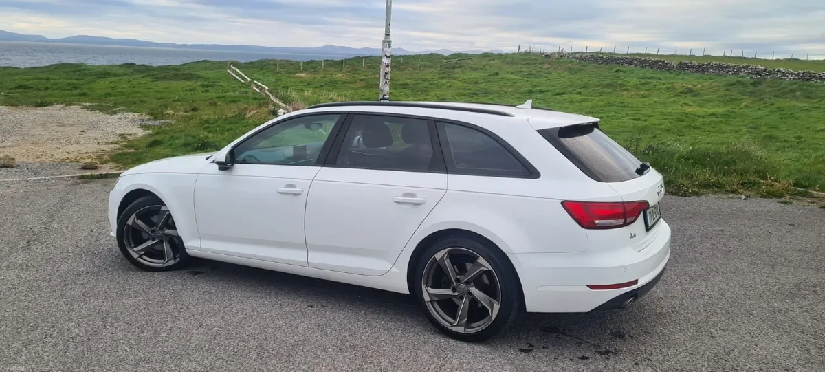 2017 Audi A4 Avant 2.0 TDI Ultra SE - Image 4