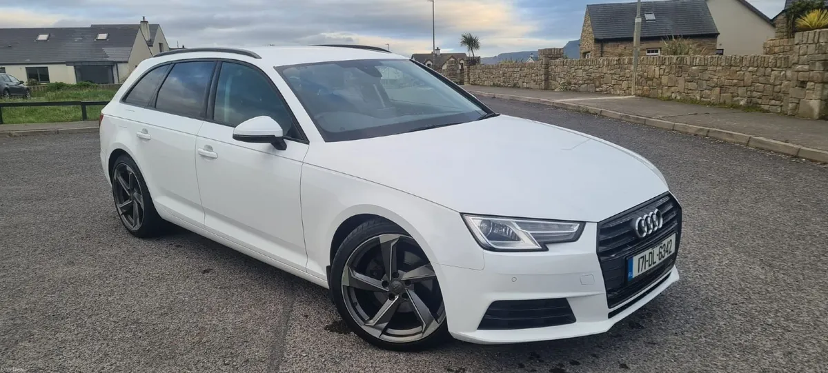 2017 Audi A4 Avant 2.0 TDI Ultra SE - Image 1