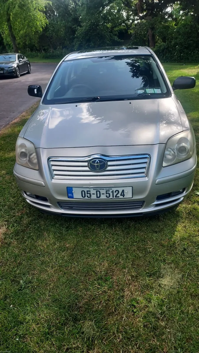 Toyota Avensis 2005 - Image 1