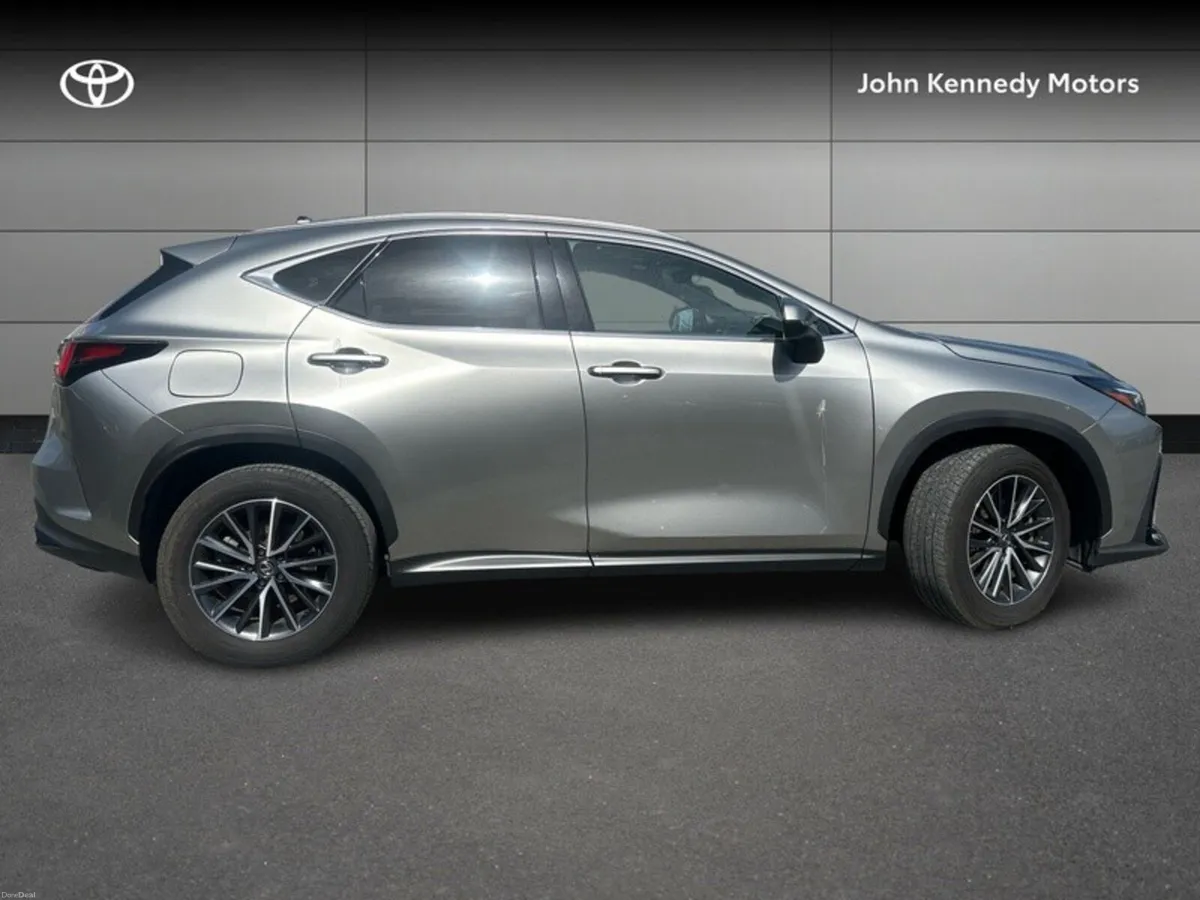 Lexus NX 450h+ Executive AWD - Image 3