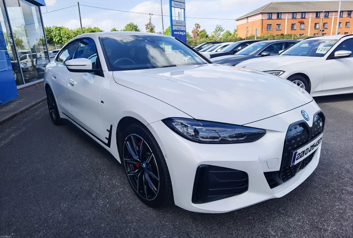 BMW I4 EDRIVE40 M SPORT **91.6% BATTERY HEALTH** - Image 4