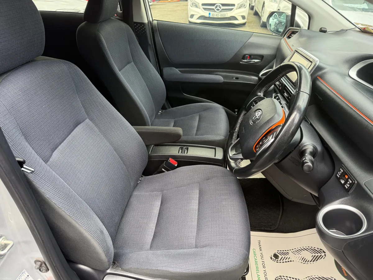 2018 Toyota Sienta 1.5 Hybrid Automatic - Image 4