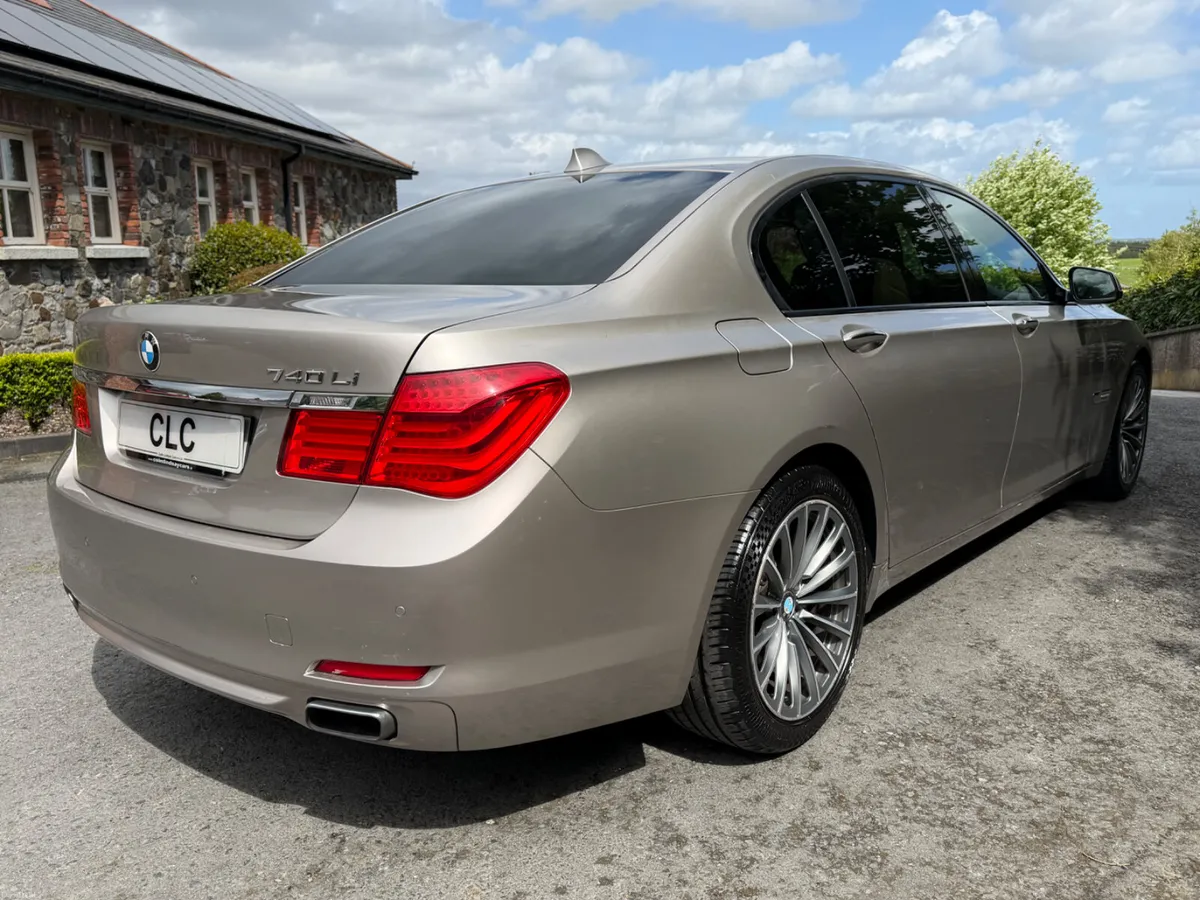 2010 BMW 740iL Huge Spec Full Service History - Image 5