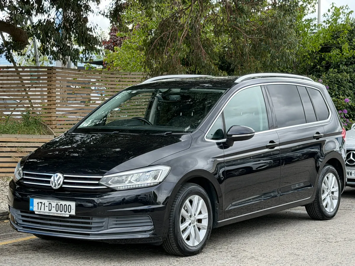 2017 Volkswagen Touran..7 SEATER..2 KEYS.. - Image 1