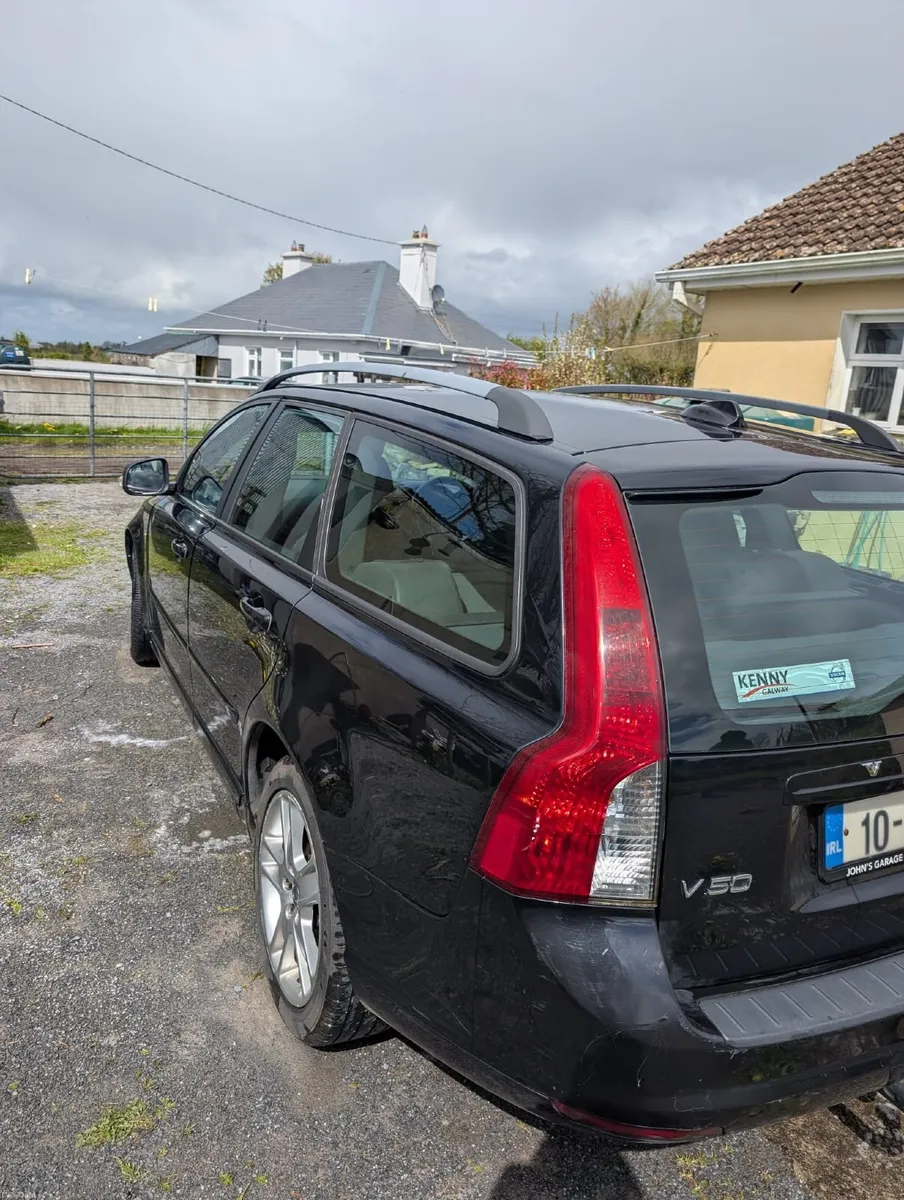 2010 Volvo V50 1.6D – New NCT – Fully Serviced - Image 4