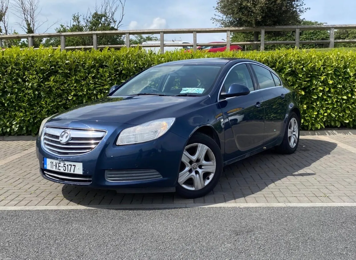 VAUXHALL INSIGNIA 2.0 DIESEL NCT 06/26 - Image 2