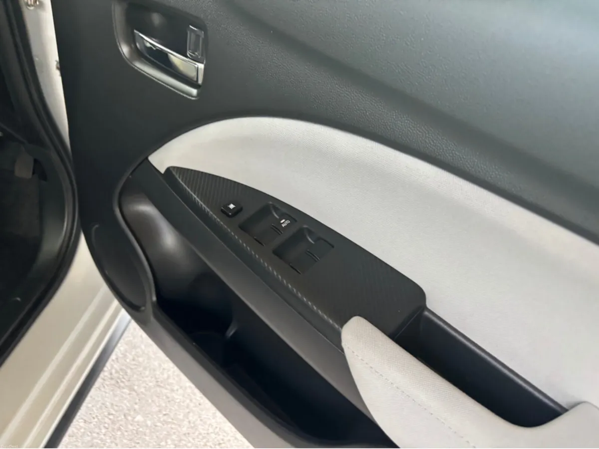 Mitsubishi Mirage 1.2 Push Button  Start Immobilis - Image 4