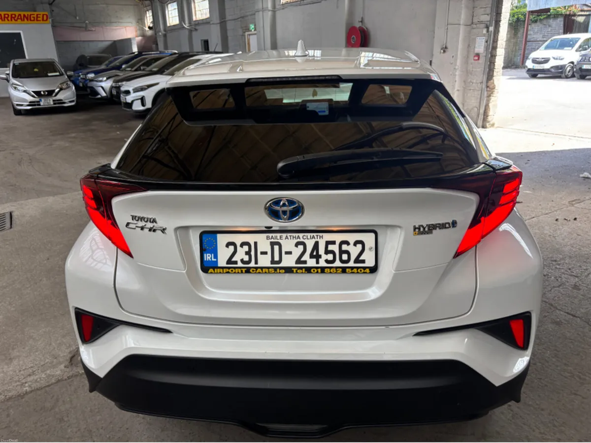 Toyota C-HR HYBRID SOL 4DR AUTO Finance Available - Image 4