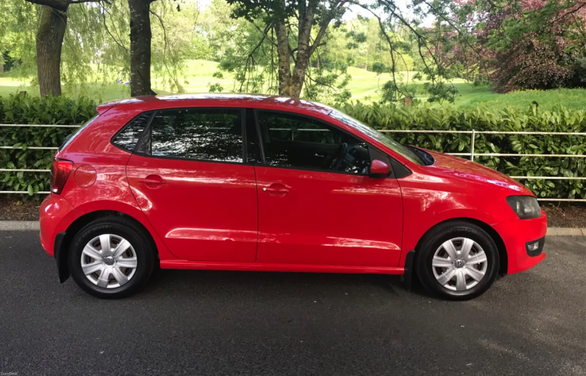 Volkswagen Polo 1.2 60BHP TRENDLINE - Image 4