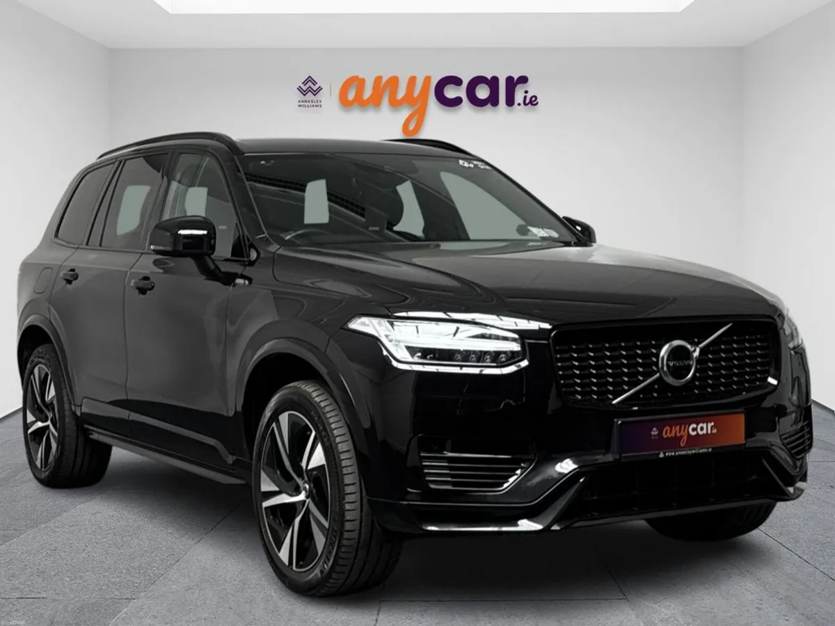 Volvo XC90 RECHARGE T8 (390hp) R-Design AWD - Image 1