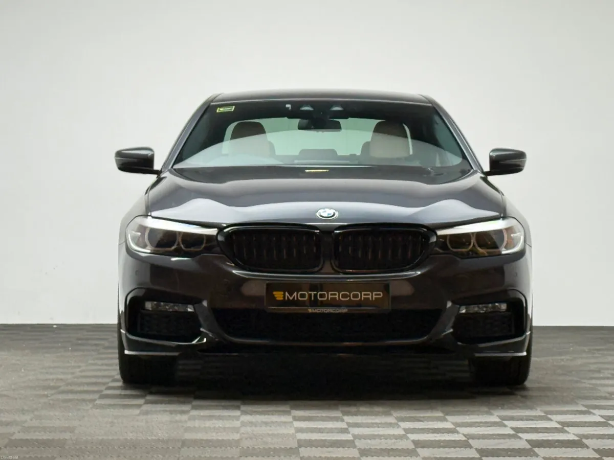 BMW 5-Series 530E M SPORT - Image 2